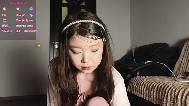 hoshina sayeri online show from May 1, 5:28 pm