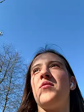 Snapshot of EmilyWi_ chatting on March 20, 1:59 pm EmilyWi online show from March 20, 1:59 pm