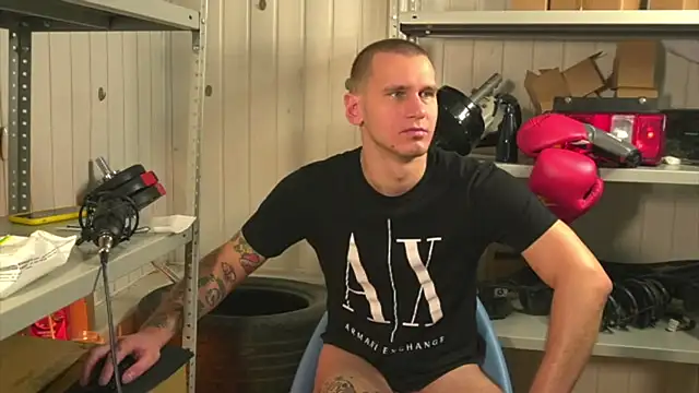 Snapshot of vance_rulez chatting on January 11, 1:01 pm vance rulez online show from January 11, 1:01 pm