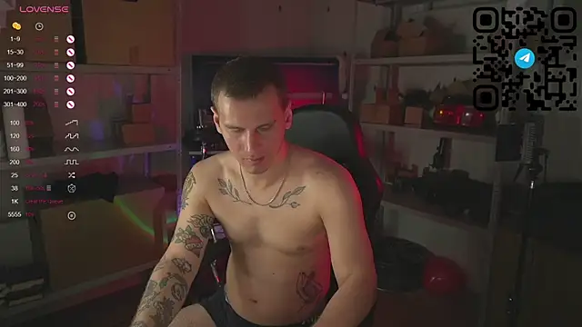 Snapshot of vance_rulez chatting on February 15, 9:49 am vance rulez online show from February 15, 9:49 am