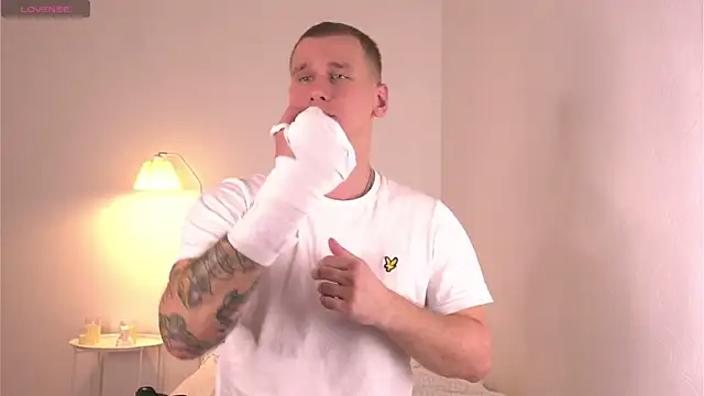 Snapshot of vance_rulez chatting on September 22, 7:49 pm vance rulez online show from September 22, 7:49 pm