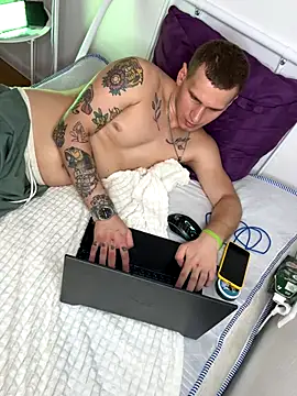 Snapshot of vance_rulez chatting on October 9, 5:44 pm vance rulez online show from October 9, 5:44 pm