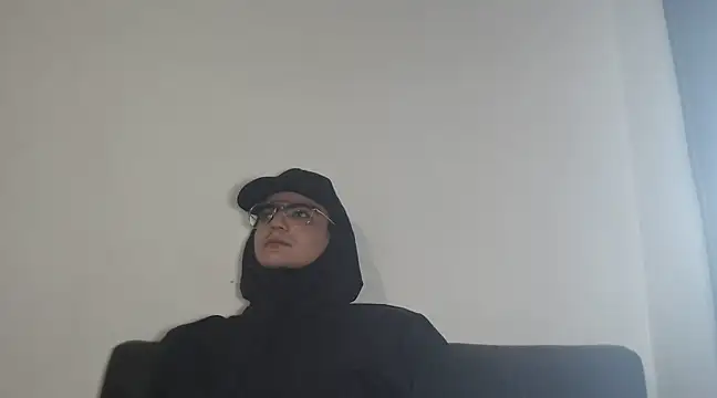 creamyadvisor01 online show from January 7, 1:46 pm