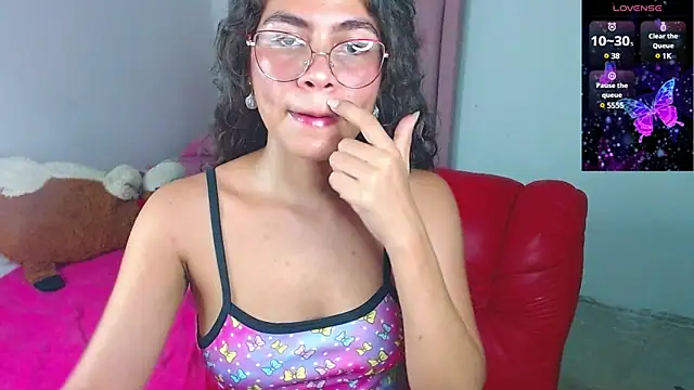 Cynthia hazel online show from March 11, 4:43 am