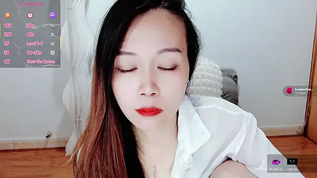 Snapshot of ningning688 chatting on May 20, 12:33 pm ningning688 online show from May 20, 12:33 pm