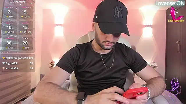 MaximusDick1  online show from February 28, 12:06 pm