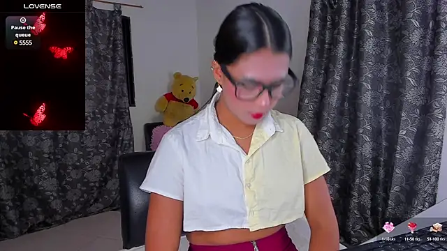 Laura-mayer online show from December 11, 3:56 am