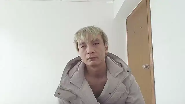 Snapshot of clisssx chatting on December 26, 8:28 am clisssx online show from December 26, 8:28 am