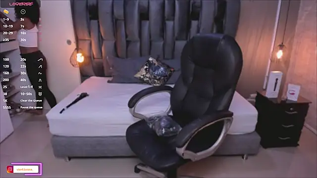 Snapshot of Lorena_Vieira_ chatting on January 17, 8:00 pm Lorena Vieira  online show from January 17, 8:00 pm