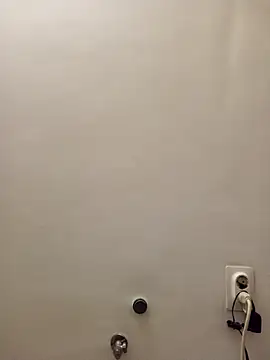 Virgin Pussy Love online show from December 3, 9:13 pm