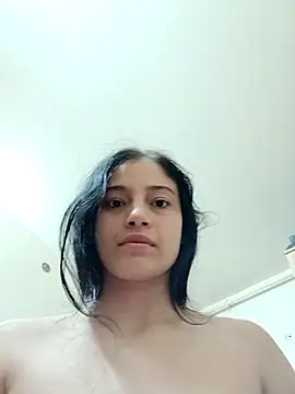 Snapshot of Virgin_Pussy_Love chatting on May 9, 9:09 pm Virgin Pussy Love online show from May 9, 9:09 pm