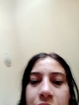 Snapshot of Virgin_Pussy_Love chatting on June 3, 1:03 pm Virgin Pussy Love online show from June 3, 1:03 pm