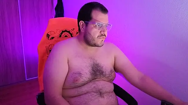 Snapshot of bearcloudcomputa chatting on November 27, 5:09 am bearcloudcomputa online show from November 27, 5:09 am