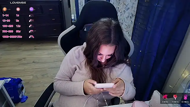 Brooklyn Bee online show from January 16, 1:20 am