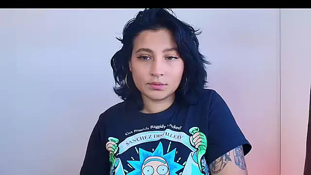 Pauilina online show from January 22, 1:32 pm