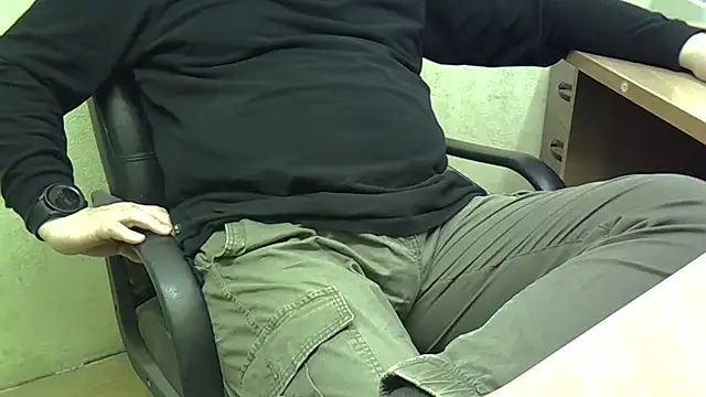 nikdov3 online show from February 19, 4:41 am