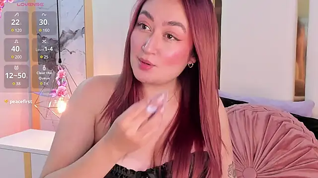 SalommeFlores online show from February 23, 12:30 am