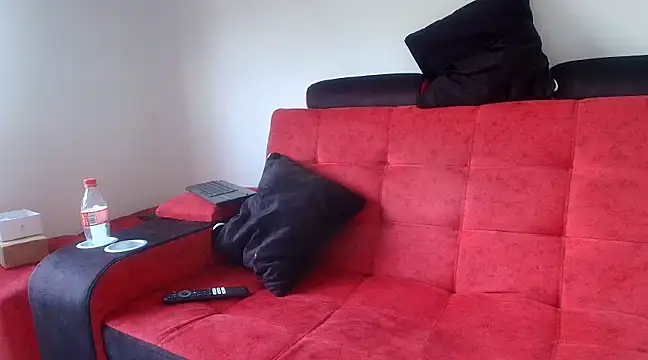 Snapshot of mister_jhonxxx chatting on January 11, 8:43 pm mister jhonxxx online show from January 11, 8:43 pm