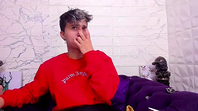 Im Milan Rs online show from February 4, 9:49 am
