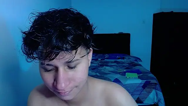 Snapshot of Im_Milan_Rs chatting on June 12, 1:48 am Im Milan Rs online show from June 12, 1:48 am