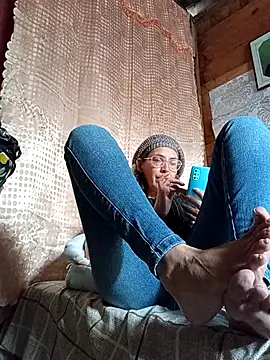 NanitaFun online show from December 2, 4:02 pm