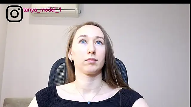 --Model--2 online show from November 15, 6:37 pm