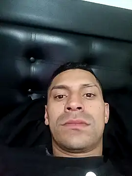 Snapshot of jeremiabello chatting on February 8, 4:47 am jeremiabello online show from February 8, 4:47 am