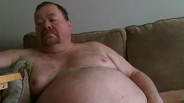 Snapshot of hitman_35 chatting on April 23, 7:27 pm hitman 35 online show from April 23, 7:27 pm