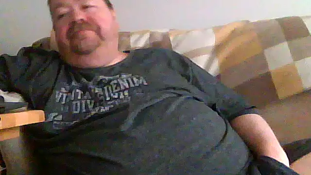 Snapshot of hitman_35 chatting on May 10, 2:00 pm hitman 35 online show from May 10, 2:00 pm