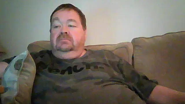 Snapshot of hitman_35 chatting on May 20, 4:51 am hitman 35 online show from May 20, 4:51 am