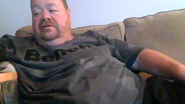Snapshot of hitman_35 chatting on July 14, 3:33 am hitman 35 online show from July 14, 3:33 am