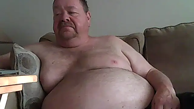 Snapshot of hitman_35 chatting on July 22, 2:03 am hitman 35 online show from July 22, 2:03 am