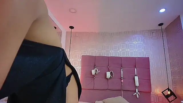 Snapshot of Lilith_Vera chatting on November 28, 12:41 pm Lilith Vera online show from November 28, 12:41 pm