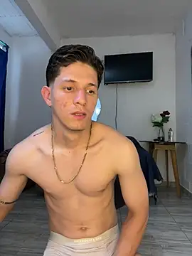 Bodyxx23 online show from May 6, 10:15 pm