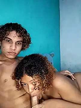 Snapshot of CasalAkira chatting on March 8, 3:39 am CasalAkira online show from March 8, 3:39 am