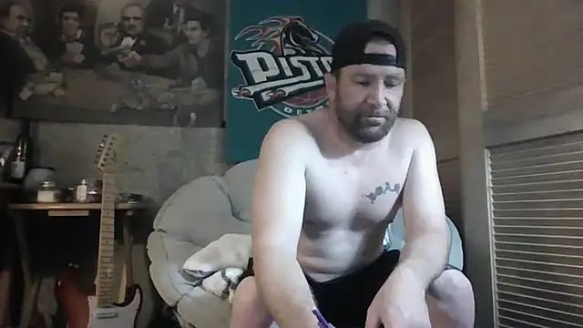 Snapshot of Edward_LongCock chatting on July 11, 5:54 am Edward LongCock online show from July 11, 5:54 am