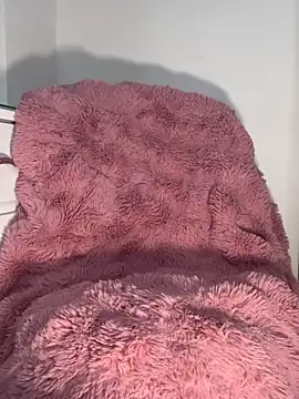 Snapshot of _Luana chatting on June 2, 4:53 pm Luana online show from June 2, 4:53 pm