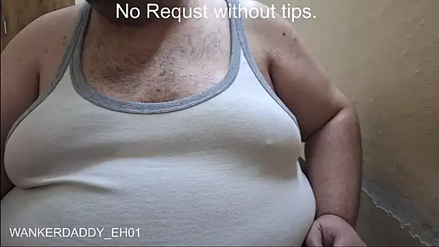 Snapshot of WANKERDADDY_EH01 chatting on December 3, 10:39 am WANKERDADDY EH01 online show from December 3, 10:39 am