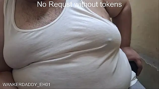 Snapshot of WANKERDADDY_EH01 chatting on December 26, 5:30 pm WANKERDADDY EH01 online show from December 26, 5:30 pm