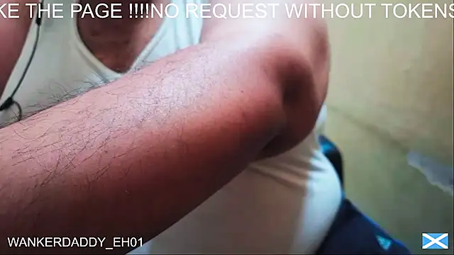 Snapshot of WANKERDADDY_EH01 chatting on January 11, 11:23 am WANKERDADDY EH01 online show from January 11, 11:23 am