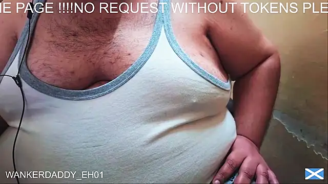 Snapshot of WANKERDADDY_EH01 chatting on February 2, 5:15 pm WANKERDADDY EH01 online show from February 2, 5:15 pm