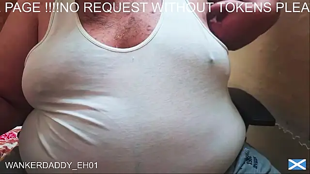 Snapshot of WANKERDADDY_EH01 chatting on February 22, 5:02 pm WANKERDADDY EH01 online show from February 22, 5:02 pm