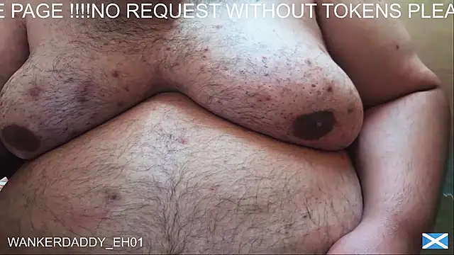 Snapshot of WANKERDADDY_EH01 chatting on March 15, 6:21 pm WANKERDADDY EH01 online show from March 15, 6:21 pm