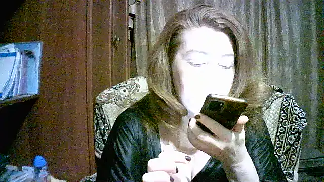 Madame-Butterfly online show from September 18, 3:14 pm