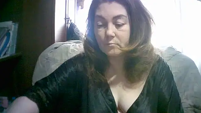 Madame-Butterfly online show from November 16, 7:03 am