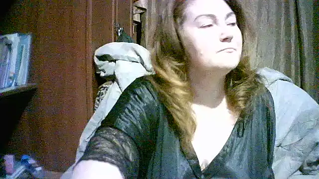 Madame-Butterfly online show from November 16, 7:08 pm