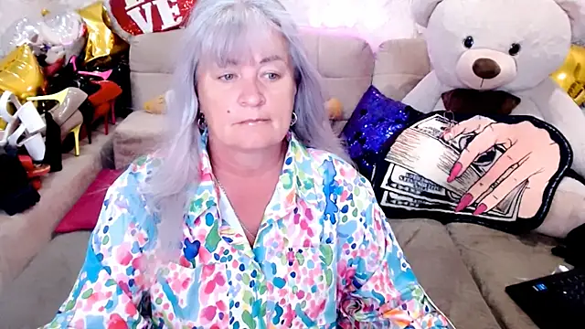 Snapshot of SiberiabBerry chatting on July 9, 12:53 pm SiberiabBerry online show from July 9, 12:53 pm