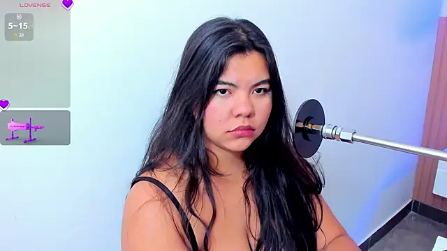 Snapshot of klhoe_boobs chatting on December 18, 4:07 am klhoe boobs online show from December 18, 4:07 am