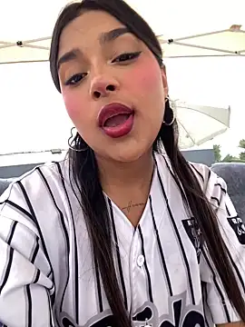 Mariangel 11 online show from February 1, 2:15 pm