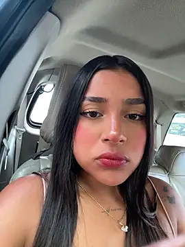 Snapshot of Mariangel_11 chatting on June 29, 2:50 pm Mariangel 11 online show from June 29, 2:50 pm